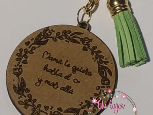 Llavero Mamá te quiero hasta el infinito y más allá.