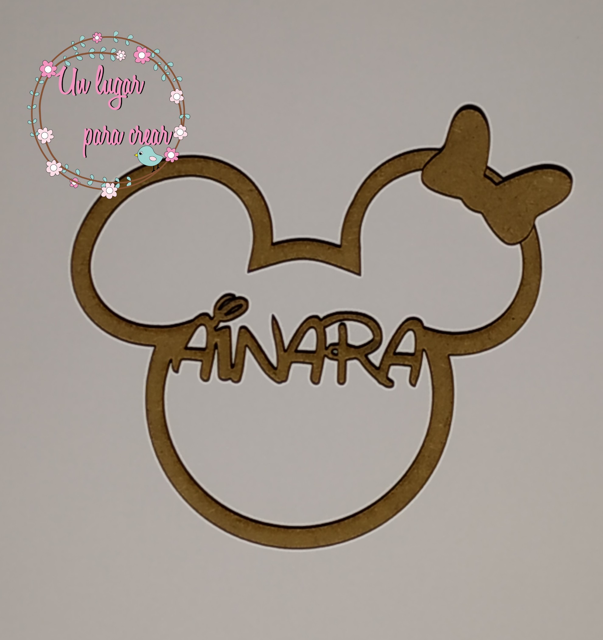 Minnie con nombre personalizado.