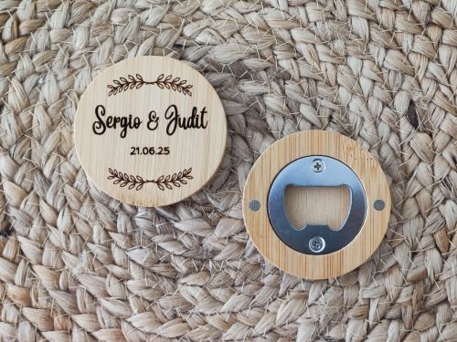 Abridor con imán. Personalizado.